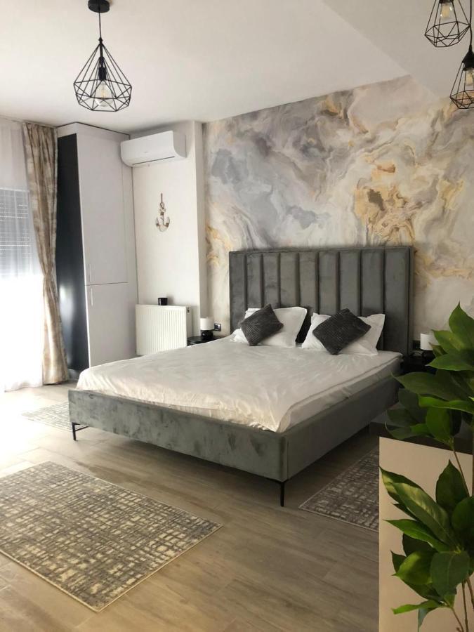 Studio 70 By Casa Del Mar Мамая Екстериор снимка