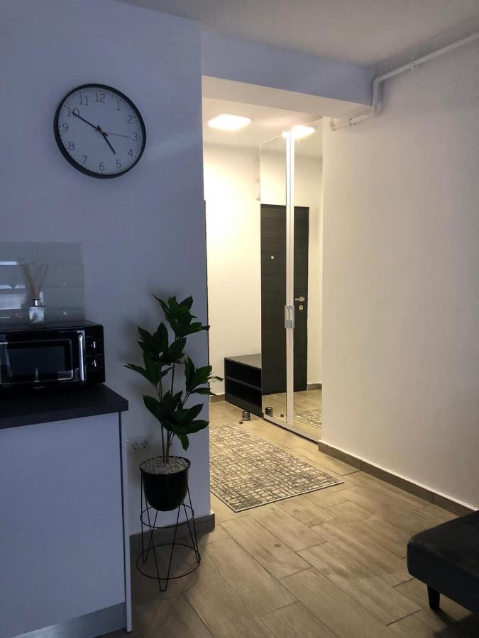 Studio 70 By Casa Del Mar Мамая Екстериор снимка